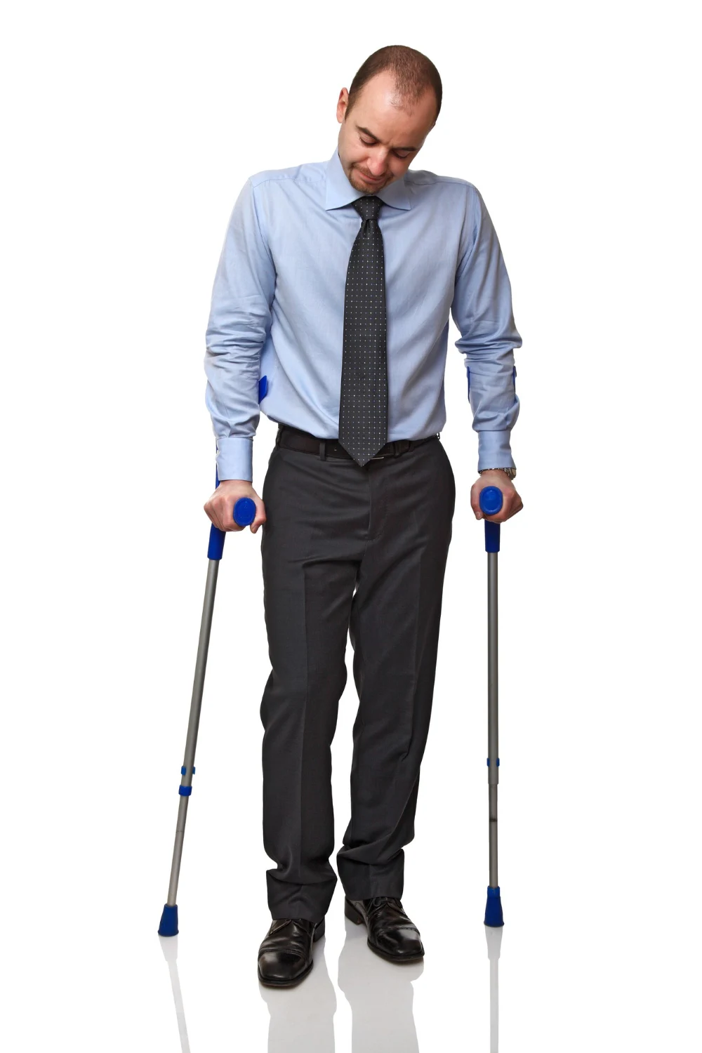 MULETA CANADENSE, LOCAÇÃO DE MULETA CANADENSE, ALUGUEL DE MULETA CANADENSE, MULETA CANADENSE AJUSTÁVEL, MULETA CANADENSE DE ALUMÍNIO, MULETA CANADENSE ORTOPÉDICA, MULETA CANADENSE HOSPITALAR, EQUIPAMENTO ORTOPÉDICO, APOIO À LOCOMOÇÃO, MOBILIDADE REDUZIDA, SUPORTE DE LOCOMOÇÃO, REABILITAÇÃO FÍSICA, EQUIPAMENTO DE REABILITAÇÃO, REABILITAÇÃO MOTORA, RECUPERAÇÃO PÓS-CIRÚRGICA, SUPORTE ORTOPÉDICO, MULETA PARA IDOSOS, MULETA AJUSTÁVEL, MULETA LEVE, MULETA ERGONÔMICA.