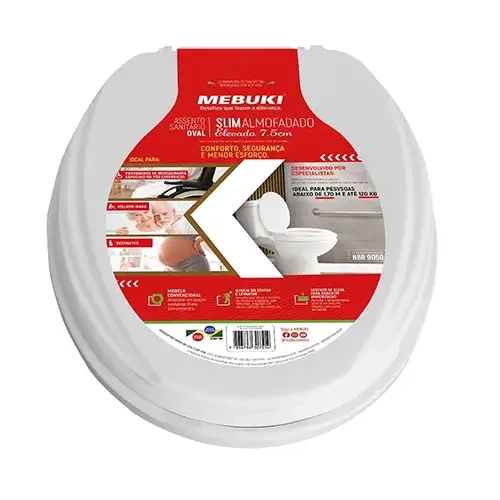 Embalagem comercial circular em tons de vermelho, branco e dourado do Assento Sanitário Oval Slim Almofadado Elevado 7,5cm Mebuki. O rótulo exibe fotos ilustrativas de idosos, uma gestante e um banheiro acessível com vaso sanitário, além de ícones técnicos destacados sobre fundo branco.